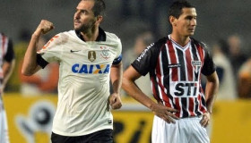 Corinthians 2 vs 0 Sao Paulo highlights 18.7